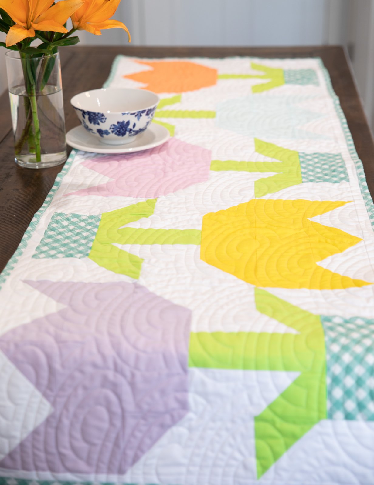 Tulip Quilted Table Runner Pattern