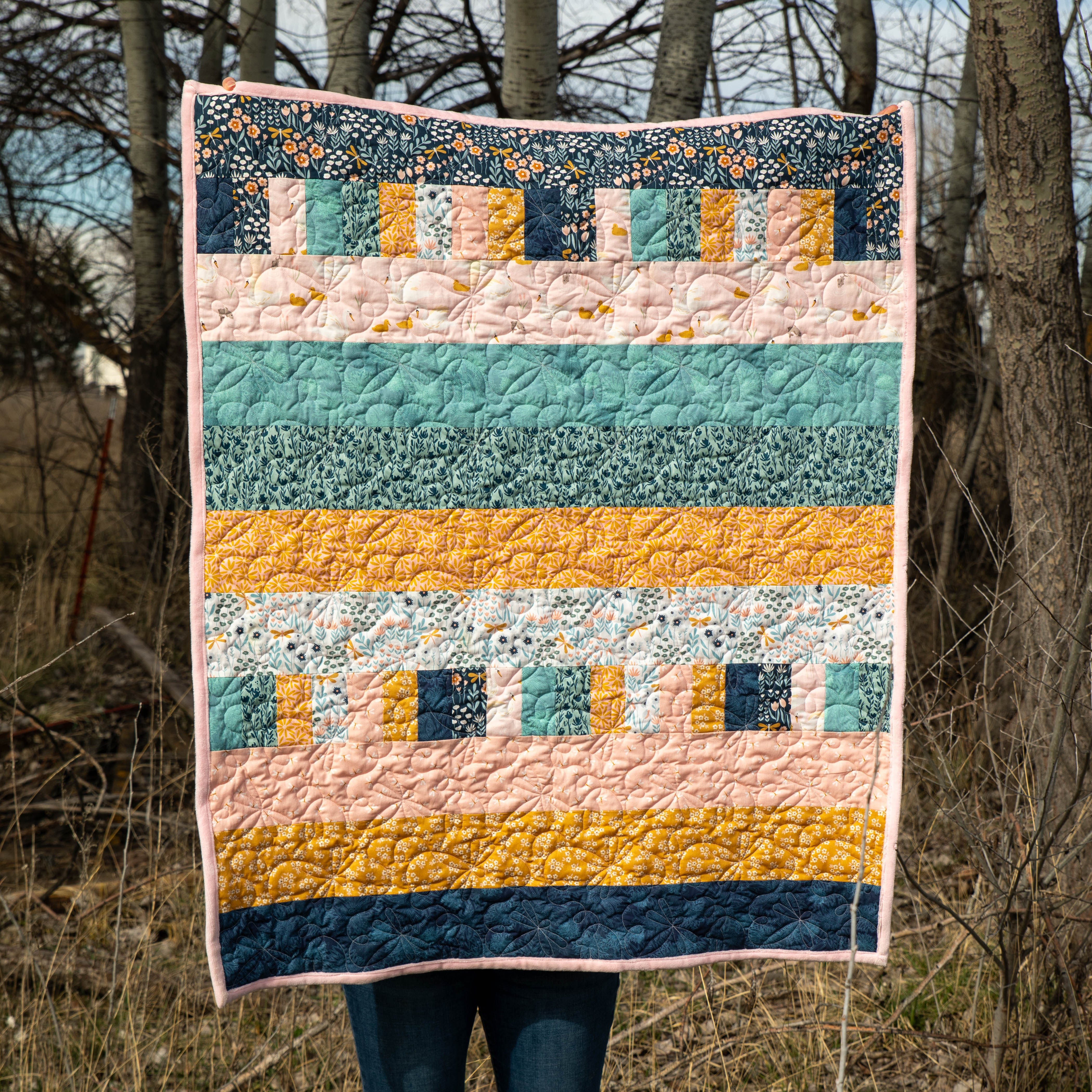 Bricks and Beams Quilt Kit - Little Swan