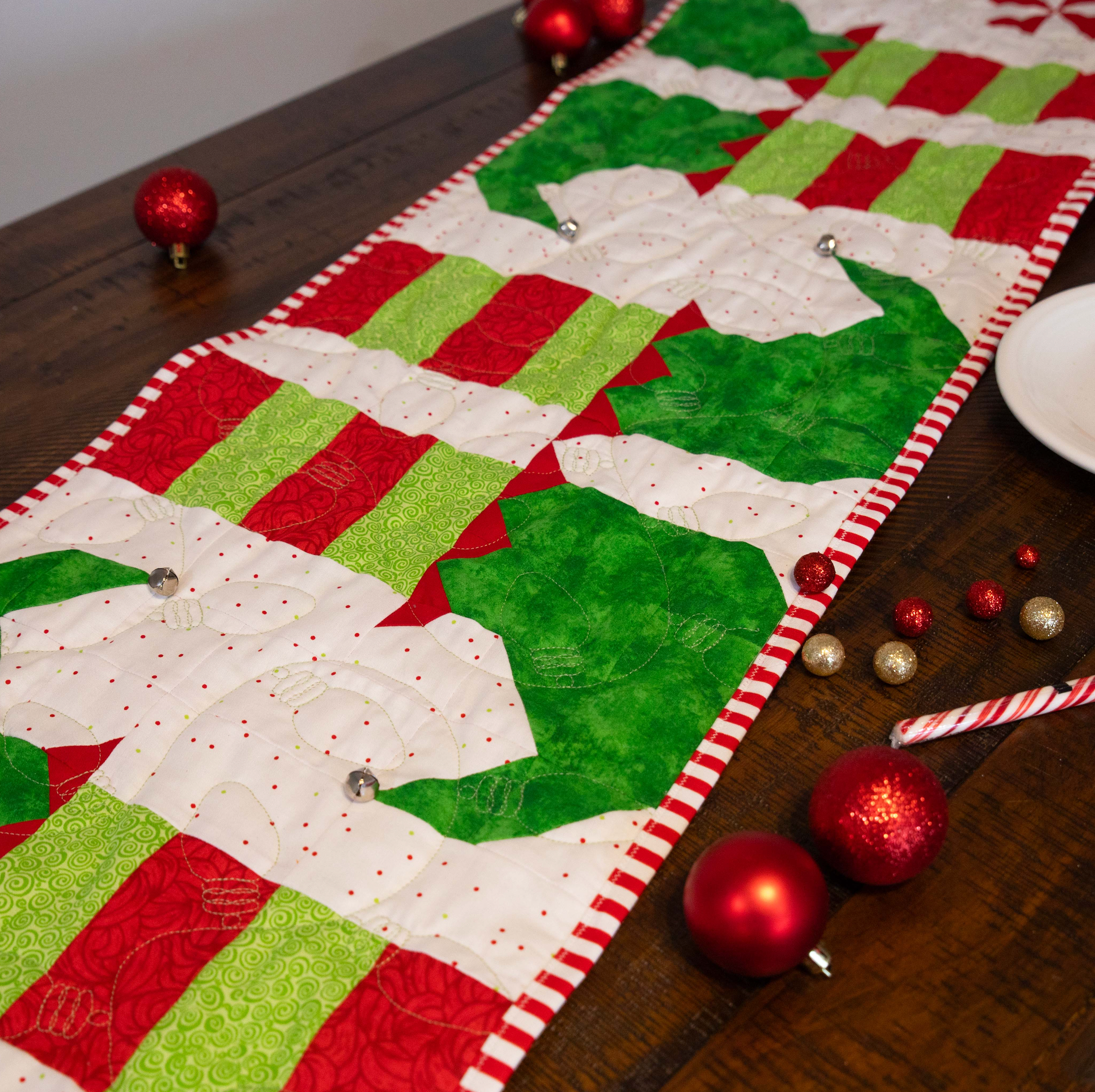 Holiday Quilted Table Runner Kit Bundle